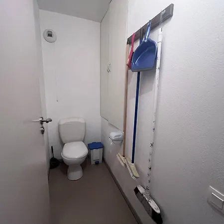 à Avec Parking Et Proche Des Pistes - Fr-1-812-52 *